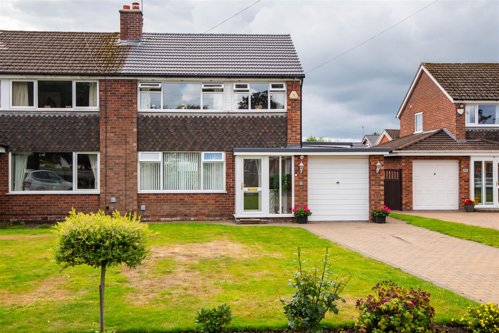 3 bed property in Borrowdale Road, Leyland